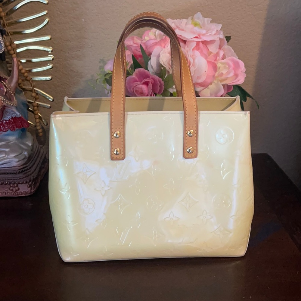 Louis Vuitton small purse pm